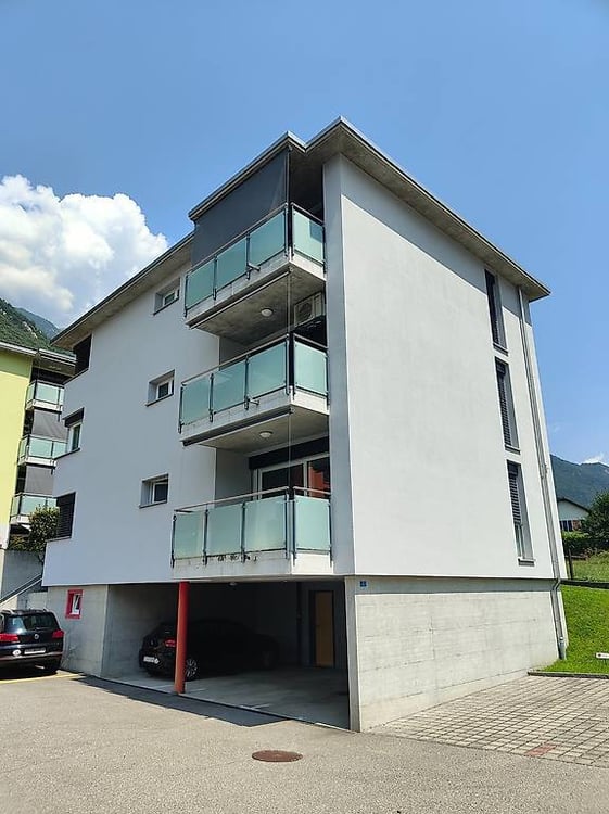 Appartamento 3 ½ locali, 1 Piano, zona residenziale Lumino 3