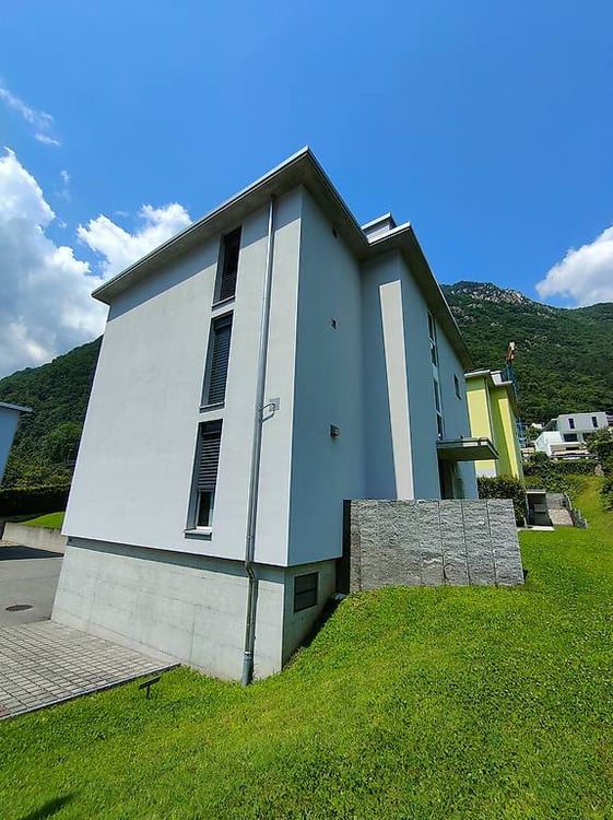 Appartamento 3 ½ locali, 1 Piano, zona residenziale Lumino 4