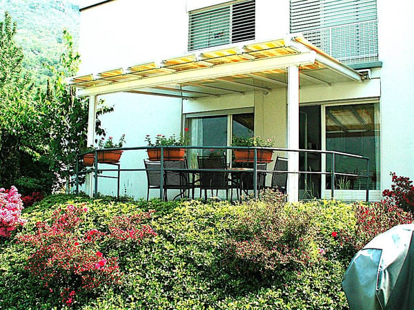 Casa unifamiliare in zona residenziale tranquilla a Claro 4
