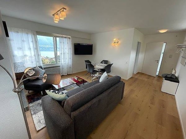 2 ½ locali ammobiliato con vista lago a Muralto 3
