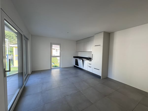 Moderno appartamento 1.5 locali a Carasso 10