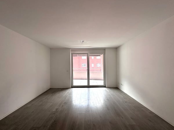 Moderno appartamento 2.5 locali con balcone a Cadenazzo 10