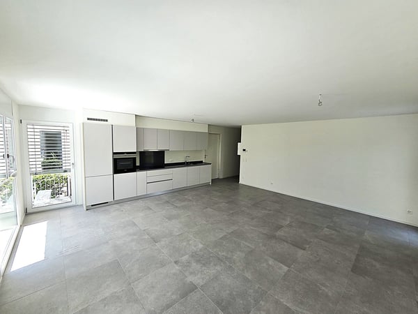 Modernes 2.5-Zimmer-Apartment mit Garten in Claro – Neubau mit Aussicht 6