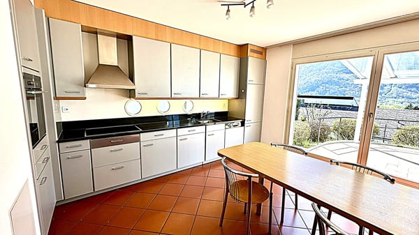 Casa unifamiliare in zona residenziale tranquilla 3
