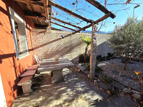 Splendida casa tipica ticinese di 6 locali 16