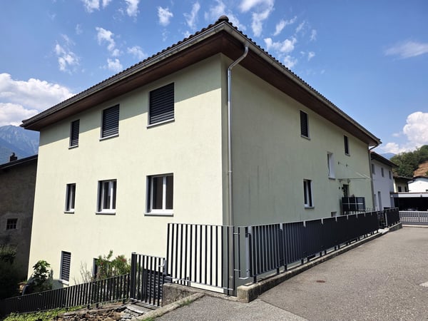 Appartamento di 2.5 locali con giardino a Camorino 2