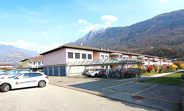 Stabile d'appartamenti a reddito a Sant'Antonino 3