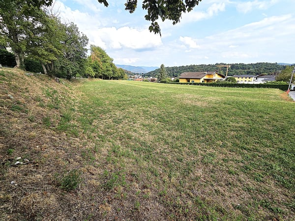 Terreno edificabile in zona residenziale estensiva ad Arzo 5