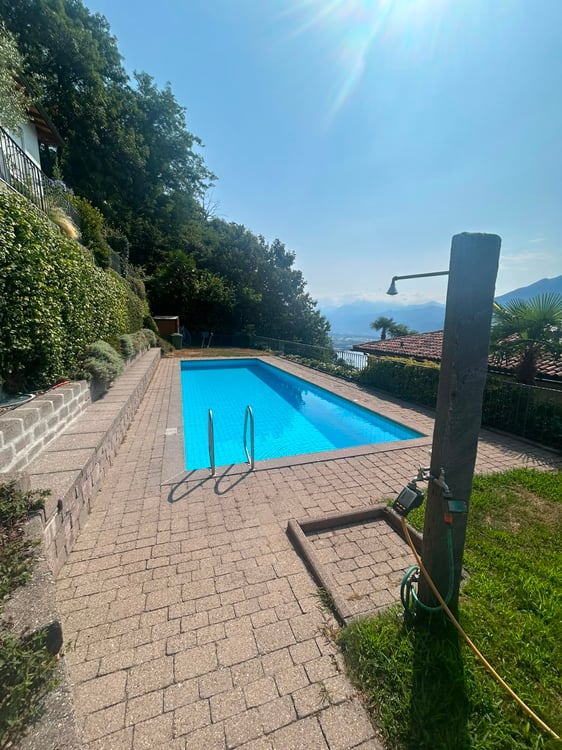 Incantevole casa unifamiliare ad Orselina con piscina e vista panoramica 16