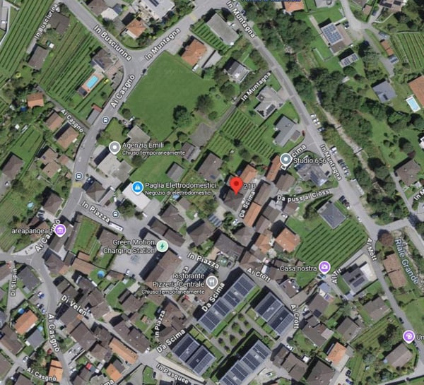 Palazzina con 4 appartamenti + casetta da riattare 5