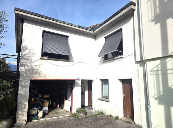 Palazzina con 4 appartamenti + casetta da riattare 3
