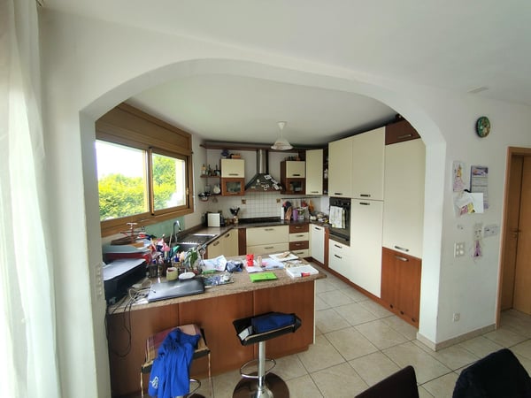 Casa unifamiliare con giardino, in collina a Giubiasco 10