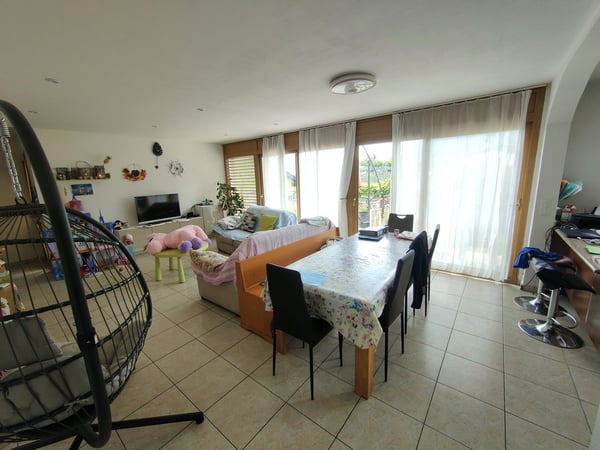 Casa unifamiliare con giardino, in collina a Giubiasco 8