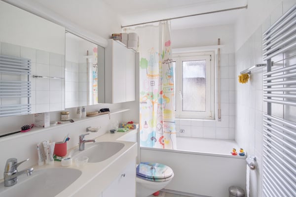 6 komplett renovierte 3-Zimmer-Wohnungen an sehr ruhiger Lage 7