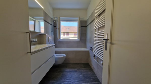 6 komplett renovierte 3-Zimmer-Wohnungen an sehr ruhiger Lage 5