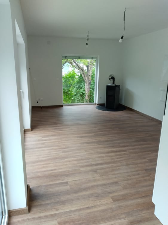 Ökologisches Tiny House an idyllischer Lage mit grossem Sitzplatz und Garten 4