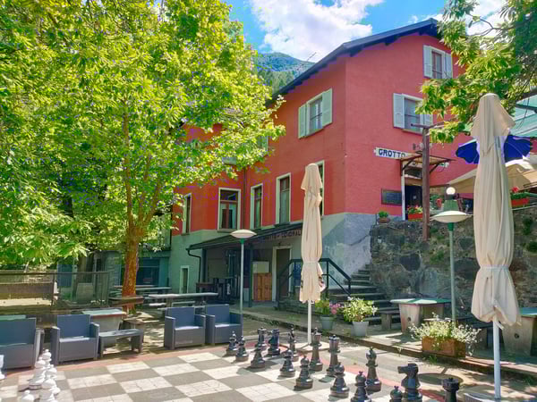 Grotto Zendralli - ein traditionelles Restaurant und Gasthaus 1