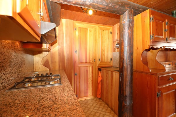 Bergidylle pur - rustikales Ferienhaus in der schönen Leventina mit herrlicher Weitsicht 10