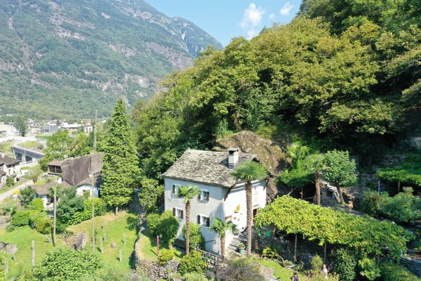 Schönes Rustico mit allem Komfort und einmaligem Garten 2