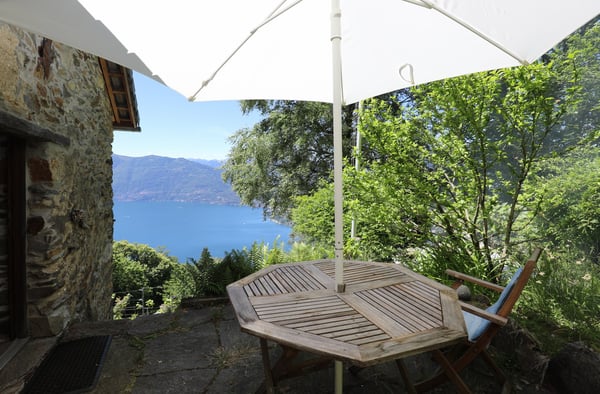 Einmaliges Rustico mit schönem Seeblick in Vairano 3