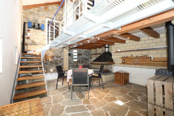 Einmaliges Rustico mit schönem Seeblick in Vairano 7