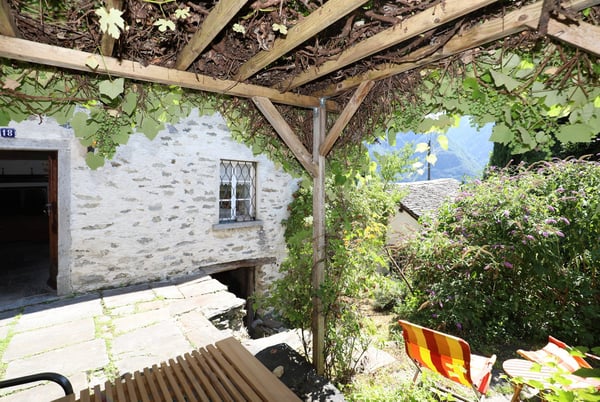 Rustikales Steinhaus ruhig und sonnig im Calancatal 5