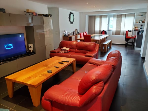 Capannone di pregio con grande appartamento 16