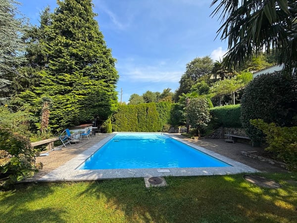 2 Case Unifamiliari con giardino e piscina, in zona idilliaca e tranquilla 5