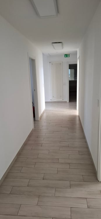 Grande ufficio a Chiasso 4