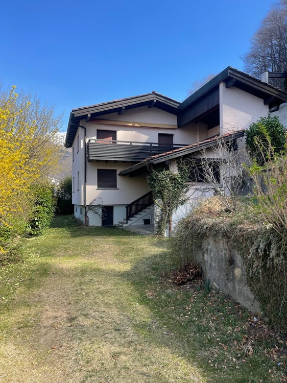 Casa Unifamiliare con giardino in zona tranquilla e soleggiata 2