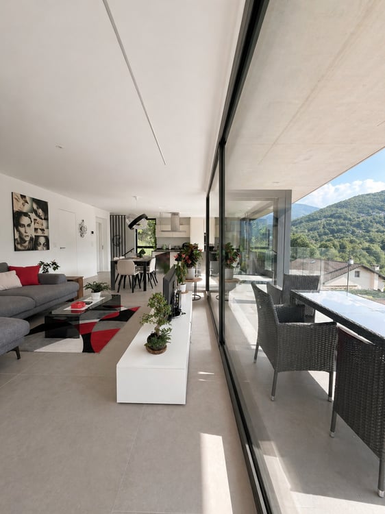 Elegante Casa Bifamiliare  – Moderna, Silenziosa e con Vista sulle Montagne 16