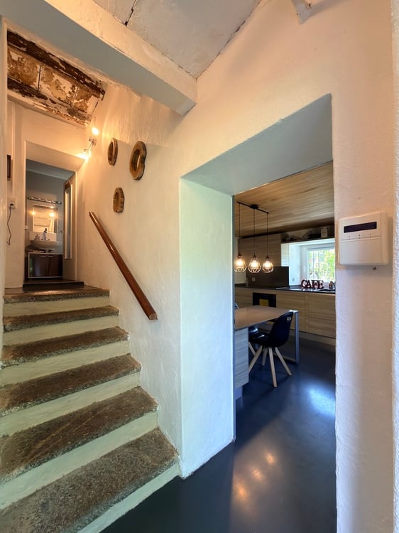 Casa Ticinese di carattere con splendido giardino e massima privacy a Bogno 32