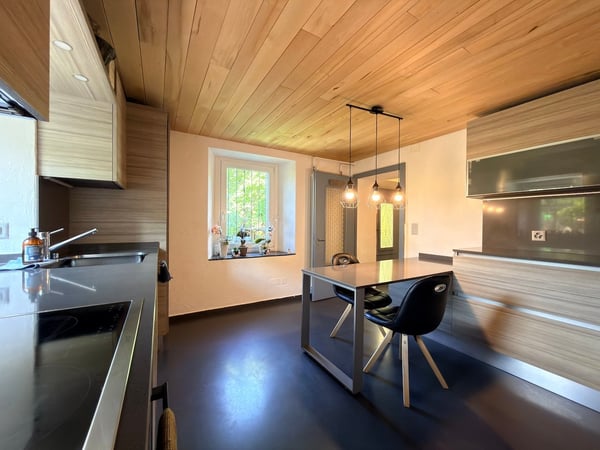 Casa Ticinese di carattere con splendido giardino e massima privacy a Bogno 15