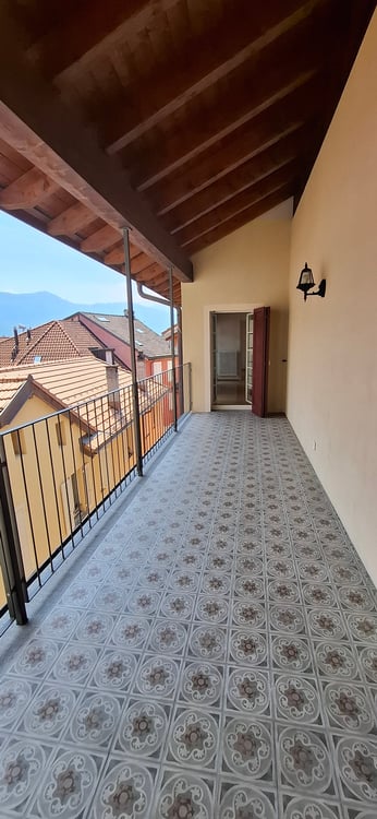 Splendido appartamento nel cuore di Bellinzona con balcone 8