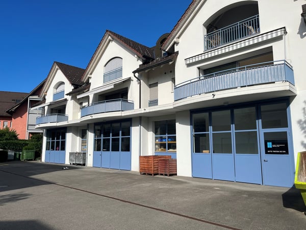 Vielseitige Gewerberäume am Spielhof 1 in Zug 1