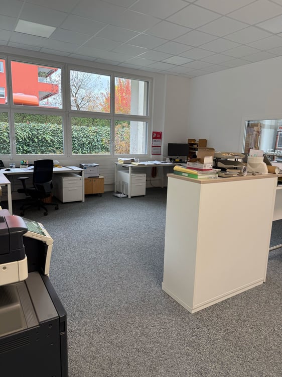 Vielseitige Gewerberäume am Spielhof 1 in Zug 4