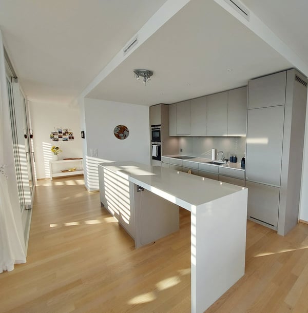 Grosszügige 1.5-Zimmerwohung – Toplage in Zug 3