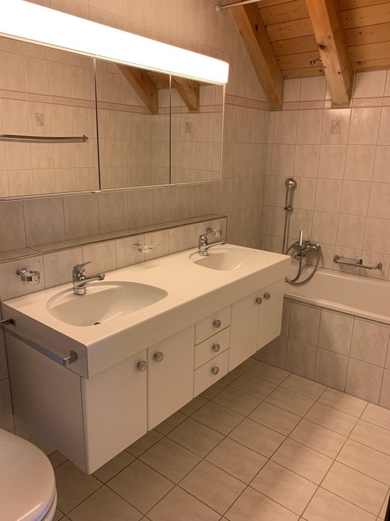 Schöne 4.5-Zimmerwohnung mit Galerie in Knonau 11