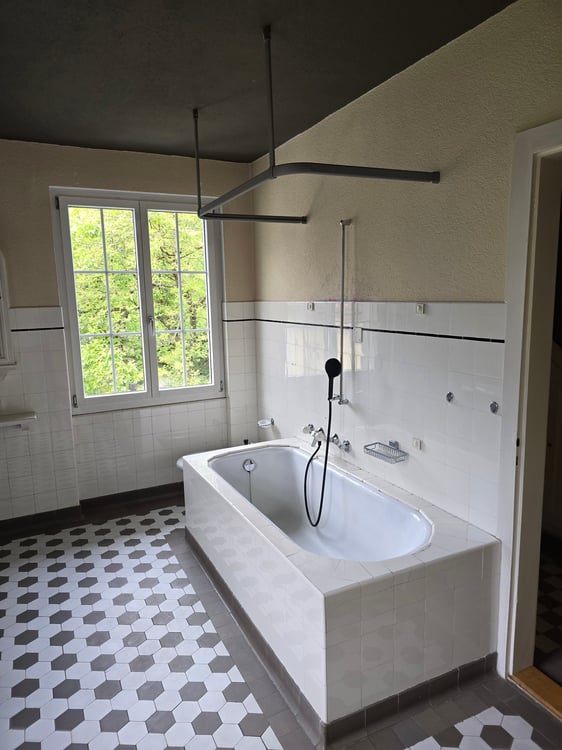 Charmante Altbau-Maisonettewohnung in einer Villa 14