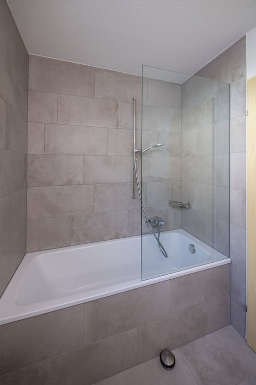 4.5-Zimmer-Wohnung im 1. Obergeschoss (ohne Lift) - sehr naturnahe gelegen 12
