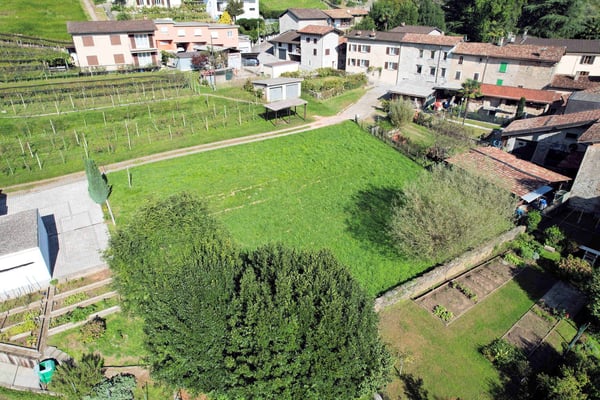 Terreno edificabile R3 in zona molto tranquilla a soli 9 km da Lugano 5