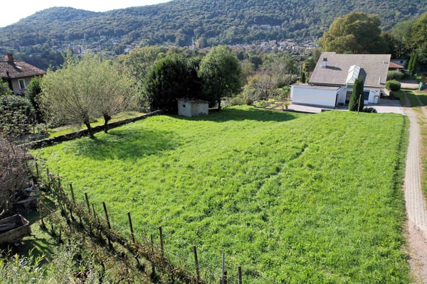 Terreno edificabile R3 in zona molto tranquilla a soli 9 km da Lugano 8