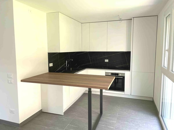 Nuovo appartamento all'ultimo piano in zona comoda e strategica 7