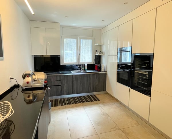 Esclusivo appartamento con giardino sulla collina di Daro 8