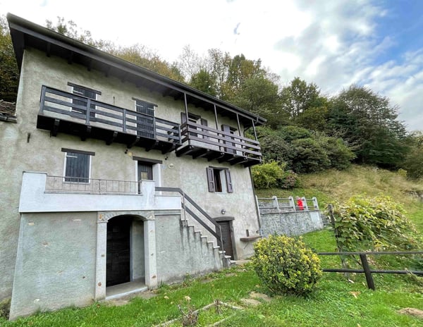 Rustico molto ben ristrutturato con stupenda vista panoramica 3