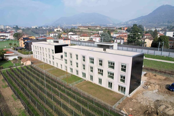 Nuovo appartamento con grande terrazza in zona comoda e strategica 4