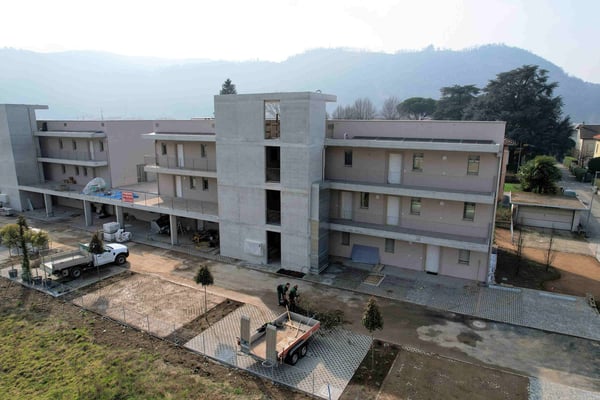 Nuovo appartamento con grande terrazza in zona comoda e strategica 3