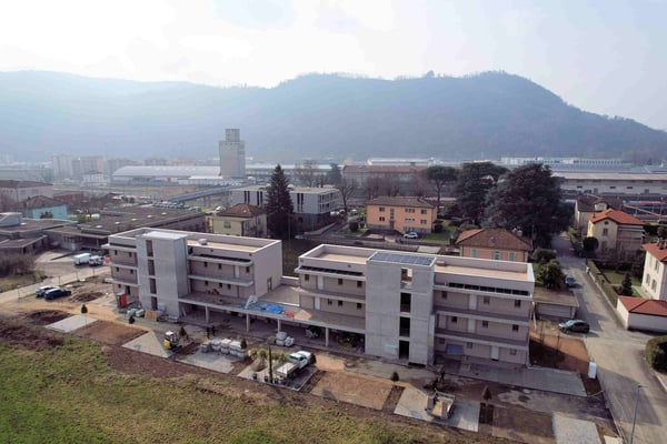 Nuovo appartamento con grande terrazza in zona comoda e strategica 1