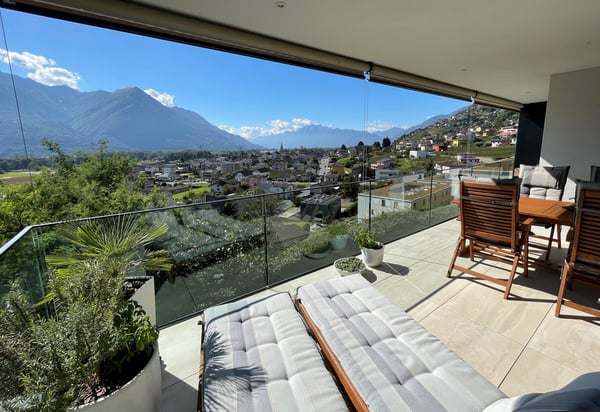 Elegante appartamento in collina con vista panoramica in esclusiva residenza 18