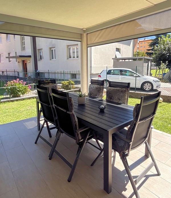 Appartamento con giardino privato in piccola ed elegante residenza 13